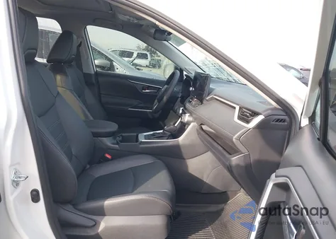 2025 Toyota Rav4 Hybrid Xle Premium z USA, uszkodzony, nr VIN 2T3B6RFV4SW086782